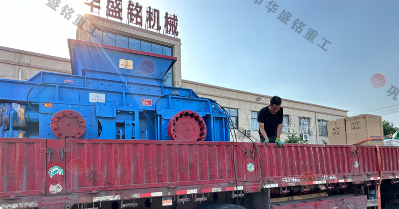 華盛銘廠家的對輥制砂機怎么樣？市場價一臺多少錢？